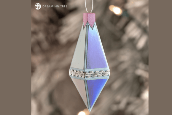 Crystal Drop Ornament: A 3D SVG for Christmas Branding