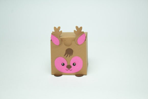 Reindeer Kids Favor Box: 3D SVG for Entertainment